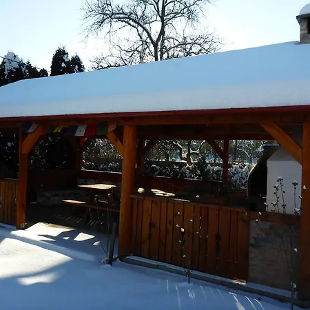 Zergeboglar Vendeghaz