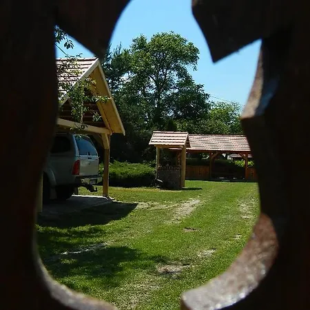 Ferienhaus Zergeboglar Vendeghaz *