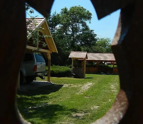 Hébergement de vacances Zergeboglár *